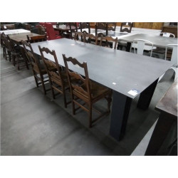 TABLE MODERNE DESTOCK 300