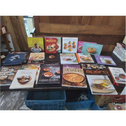 LIVRE DE CUISINE LA PIÈCE
