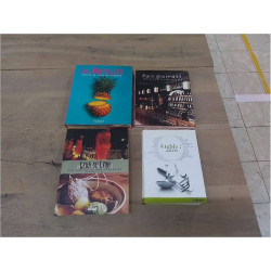 LIVRE DE CUISINE LA PIÈCE