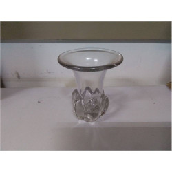 VASE EN CRISTAL MOULÉ PM