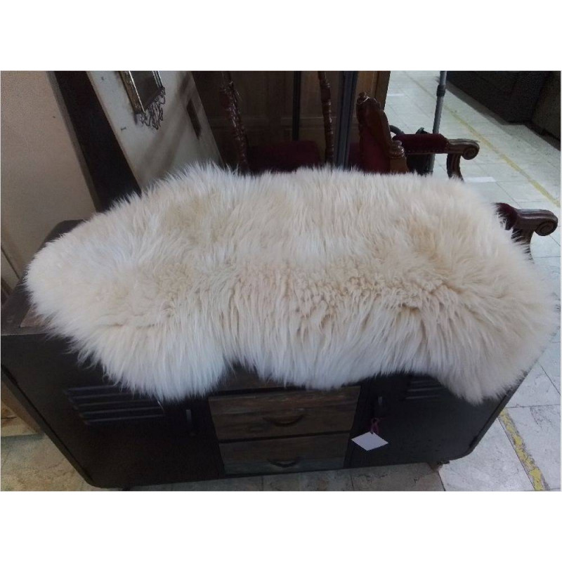 TAPIS STYLE PEAU DE MOUTON
