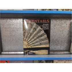 LIVRE LES ÉVENTAILS