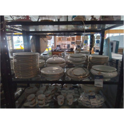 SERVICE A DINER PORCELAINE...