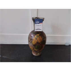 VASE ANCIEN EN VERRE DÉCORÉ