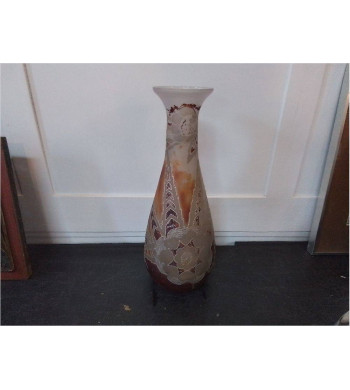 VASE EN VERRE PEINT SIGNÉ...