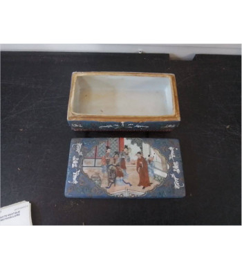 BOITE ASIATIQUE RECTANGULAIRE