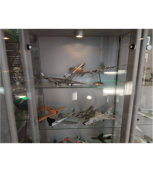 MAQUETTE AVION LA PIECE 