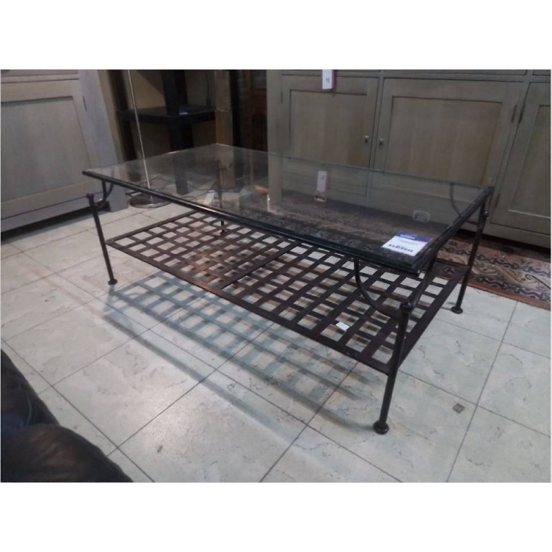 TABLE BASSE EN MÉTAL DESSUS VITRÉ