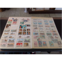 ALBUM DE TIMBRES DU MONDE