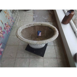 VASQUE DE JARDIN OVALE EN BETON