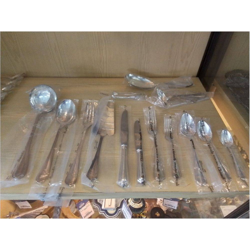 MÉNAGÈRE JAMAIS SERVI CHRISTOFLE 97 PIECES AVEC COFFRET D\'ORIGINE