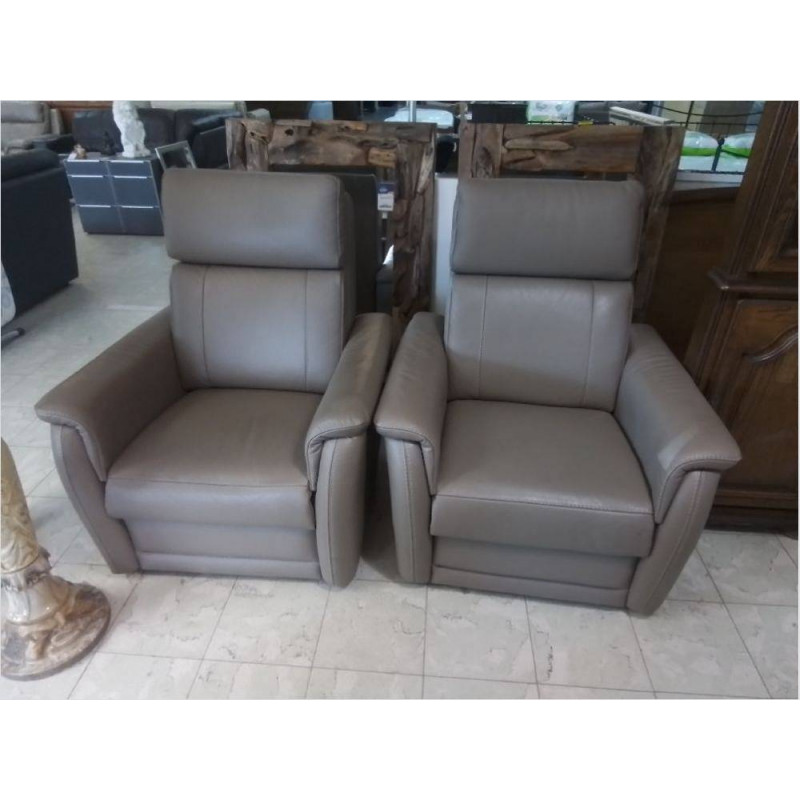 FAUTEUIL CLUB CUIR TAUPE