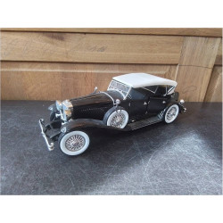 VOITURE 1/18 DUESEMBERG 1934