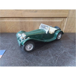 VOITURE 1/18 JAGUAR SS 100