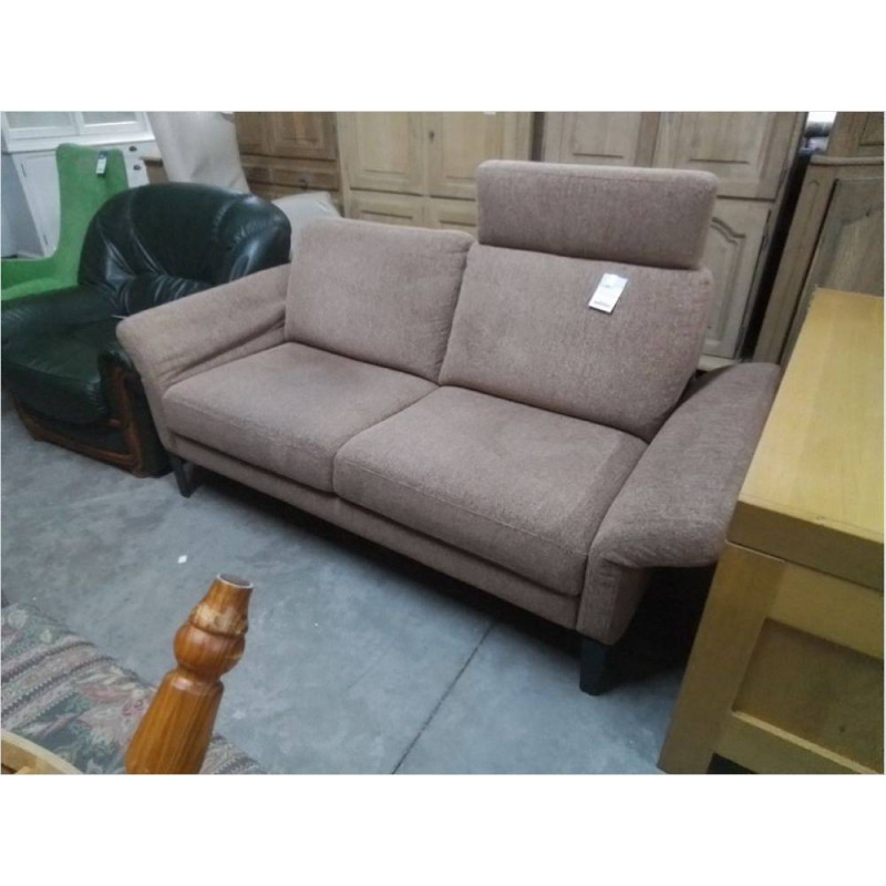 CANAPE 2 PLACES PROMINENT TISSU BRUN ETAT NEUF