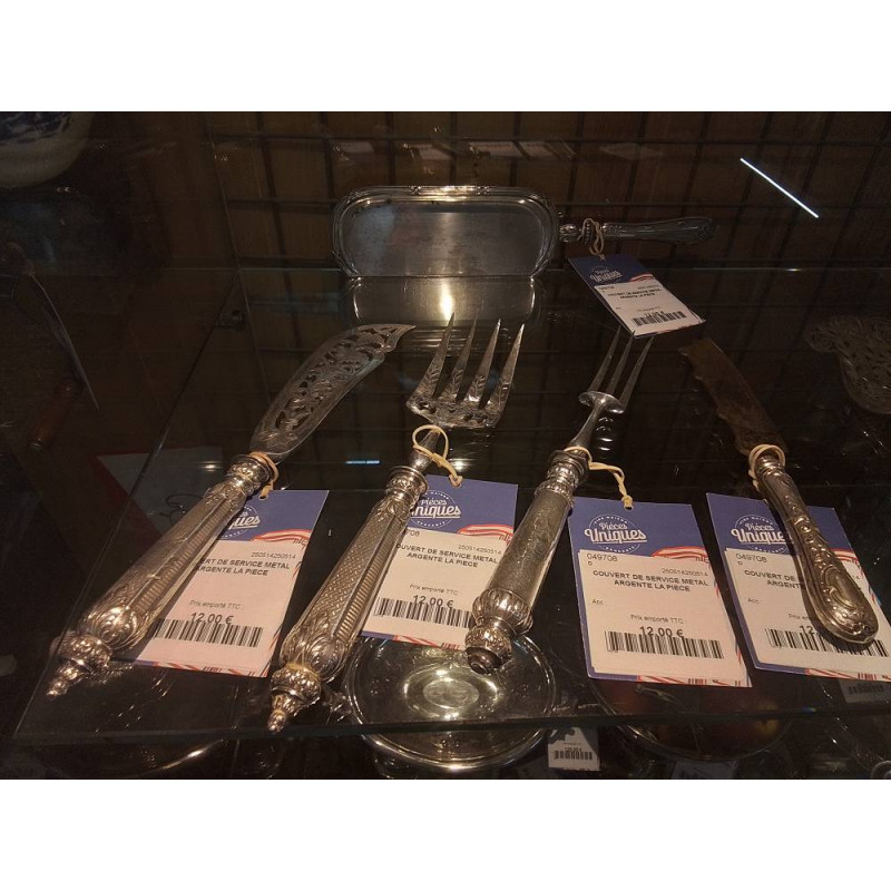 COUVERT DE SERVICE METAL ARGENTE LA PIECE