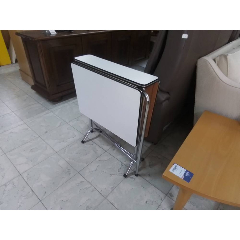 TABLE DE CUISINE A RABATS FORMICA 