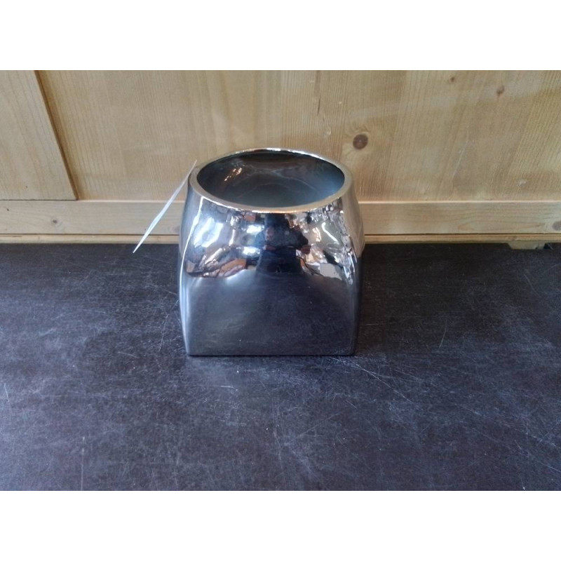 VASE CHROME 