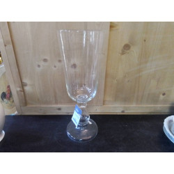VASE SUR PIED EN VERRE
