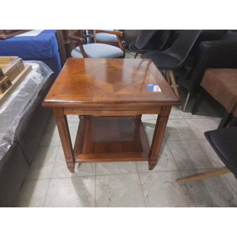 TABLE BASSE CARREE EN MERISIER 