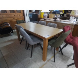 TABLE RECTANGULAIRE MODERNE...