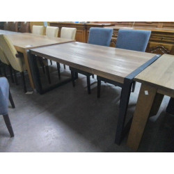 TABLE MODERNE PIEDS EN...