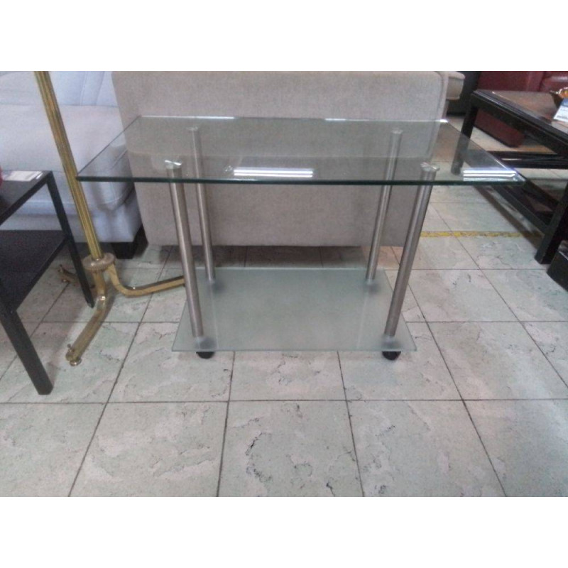 TABLE D’APPOINT EN VERRE SUR ROULETTES 