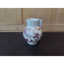 VASE EN FAIENCE HONGROISE