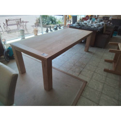 TABLE EN CHENE CLAIR 200