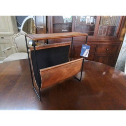 PORTE REVUES CUIR ET METAL 