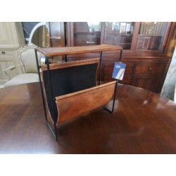 PORTE REVUES CUIR ET METAL 