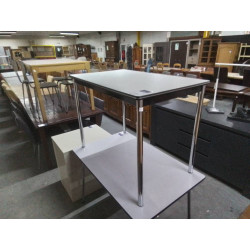 TABLE DE CUISINE FORMICA