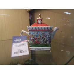 THEIERE SADLER ENGLAND...