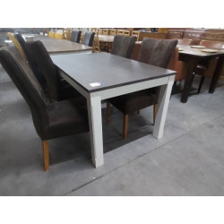 TABLE RECTANGULAIRE MODERNE...