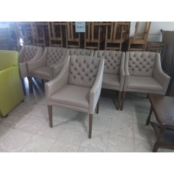 SERIE DE 6 FAUTEUILS...