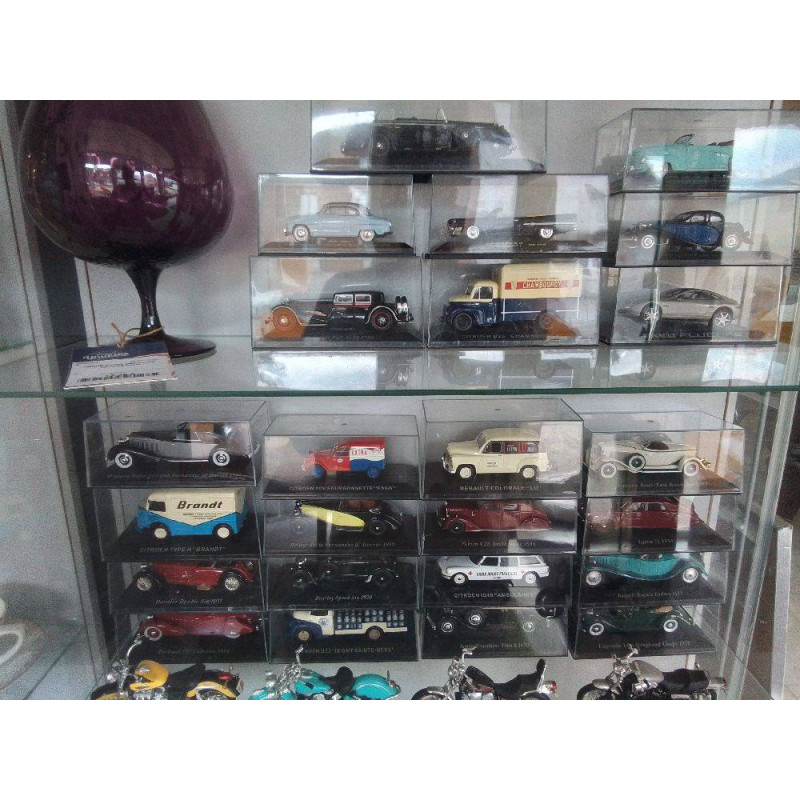 VOITURE ANCETRE MINIATURE