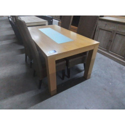 TABLE RECTANGULAIRE MODERNE...