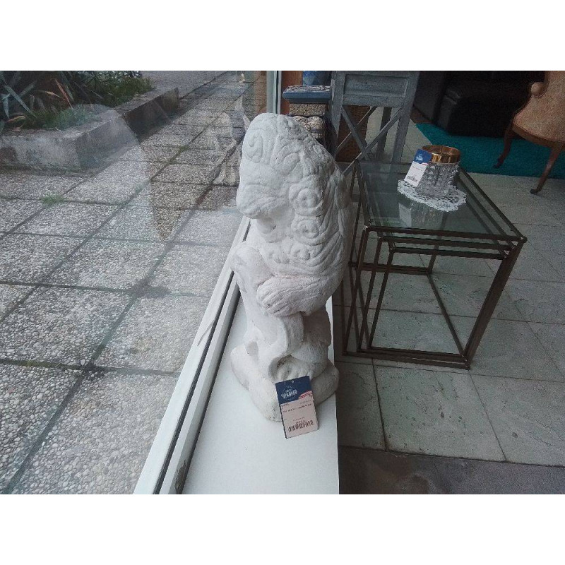 POSTURE DE JARDIN EN BETON