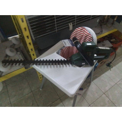 TAILLE HAIE BLACK & DECKER...