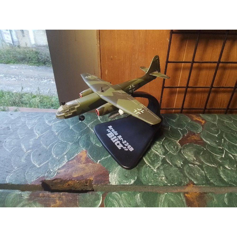 AVION ARADO AR-234B BLITZ