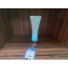 VASE OPALINE BLEU CLAIR
