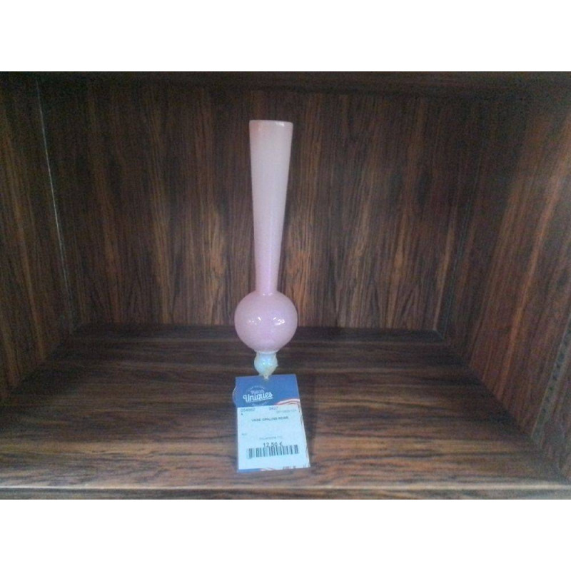 VASE OPALINE ROSE