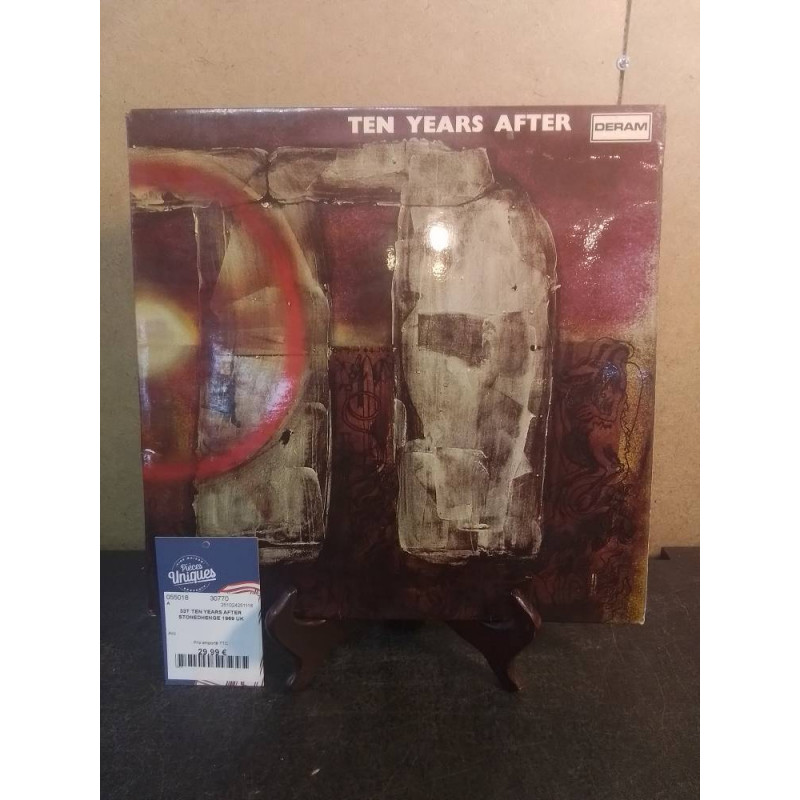 33T TEN YEARS AFTER STONEDHENGE 1969 UK