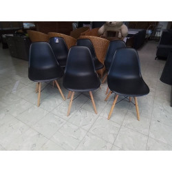 SERIE DE 6 CHAISES COQUE NOIRE