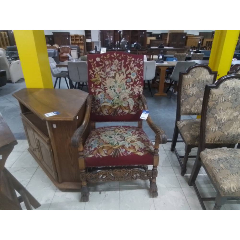 FAUTEUIL STYLE RENAISSANCE TAPISSERIE