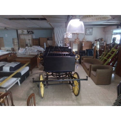 VOITURE HIPPOMOBILE STYLE CALECHE