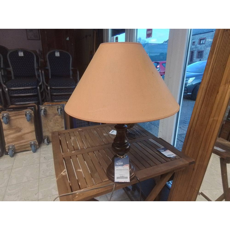 LAMPE DE SALON PIED EN BOIS