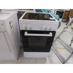 CUISINIERE VITROCERAMIQUE...