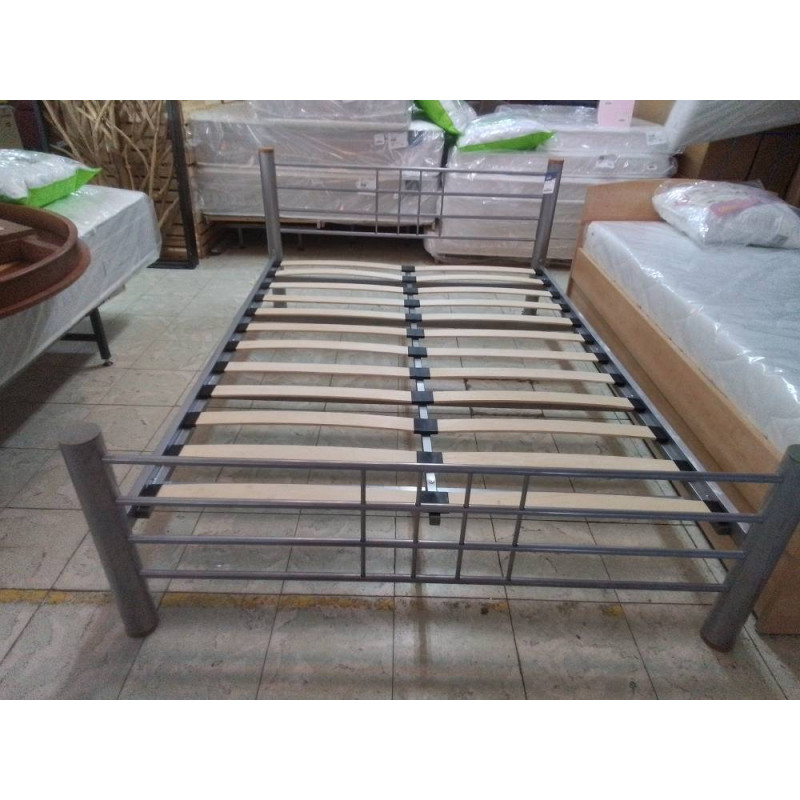 LIT METAL GRIS A LATTES 140 X 200