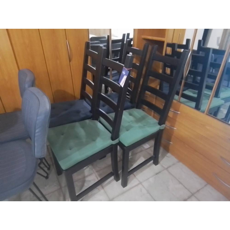 SERIE DE 4 CHAISES IKEA NOIRE 